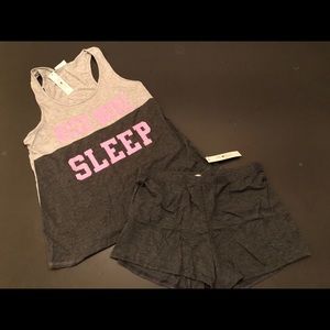 - need sleep lounge set xl new with tags